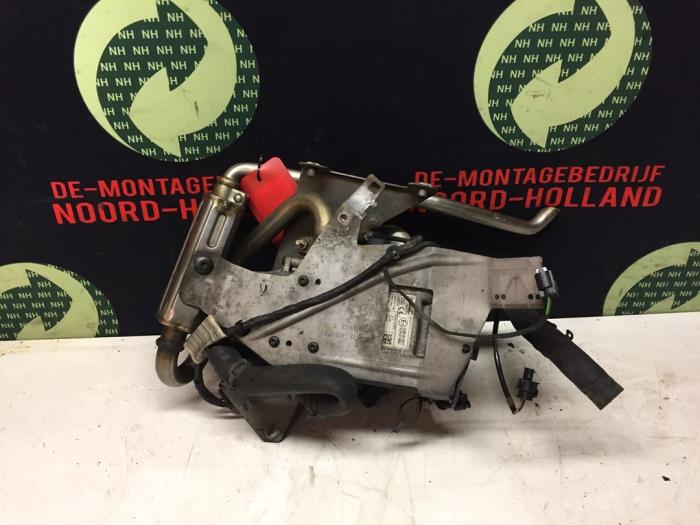Usados Calefactor BMW 1-Serie Precio € 200,00 Norma de margen ofrecido por Auto Demontage Vijfhuizen