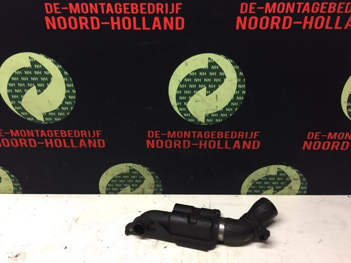 Begagnade Luftfilter Peugeot 206 Pris € 30,00 Marginaltabell erbjuds av Auto Demontage Vijfhuizen