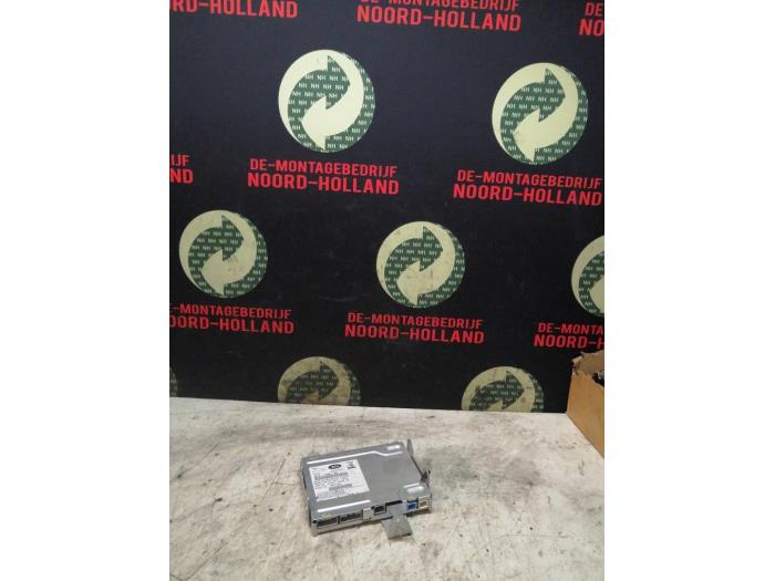 Używane Modul radiowy Landrover Range Rover Cena € 350,00 Procedura marży oferowane przez Auto Demontage Vijfhuizen