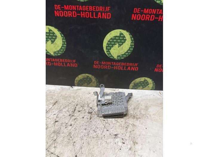 Begagnade ESP-dator Toyota Prius Pris € 50,00 Marginaltabell erbjuds av Auto Demontage Vijfhuizen