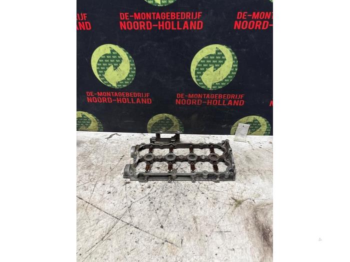 Camshaft bearing