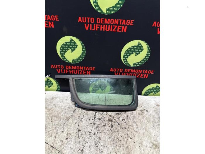 Usados Ventanilla triangular izquierda detrás Renault Megane Precio € 30,00 Norma de margen ofrecido por Auto Demontage Vijfhuizen