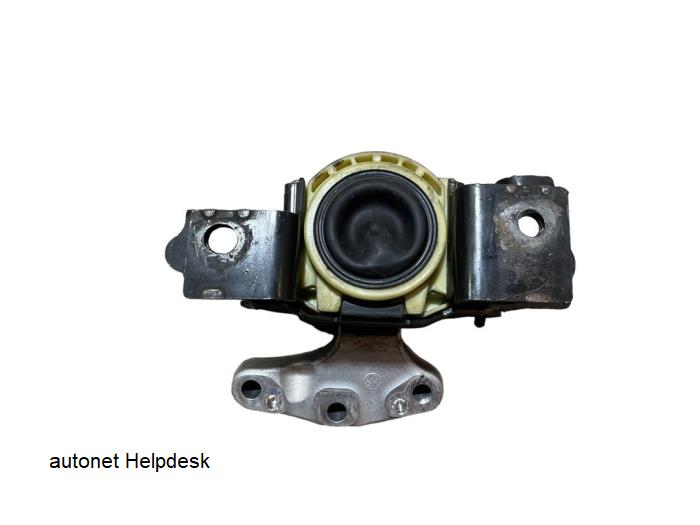 Engine mount from a Citroën C3 (SC) 1.6 HDi 92 2013