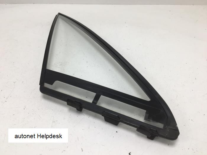 Usados Ventanilla triangular derecha delante Honda CRX (EG/EH) 1.6 ESi 16V Precio de solicitud ofrecido por DEMO Autonet Ves-1