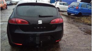 Seat Leon 1.6 Épave (2007, Noir)