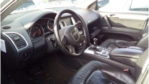 Audi Q7 3.0 TDI V6 24V Épave (2006, Gris argenté)