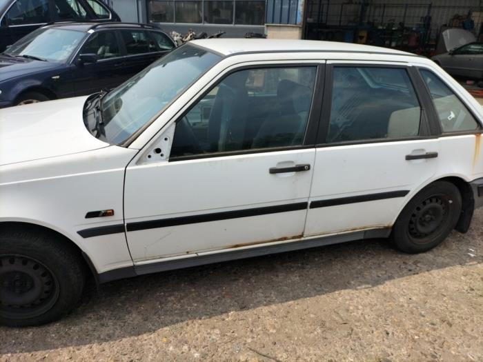 Glti Volvo 440 1.7 GLE,GLTi Vehículo de desguace (1991, Blanco)