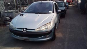 Peugeot 206 1.4 XR,XS,XT,Gentry  (Desguace)