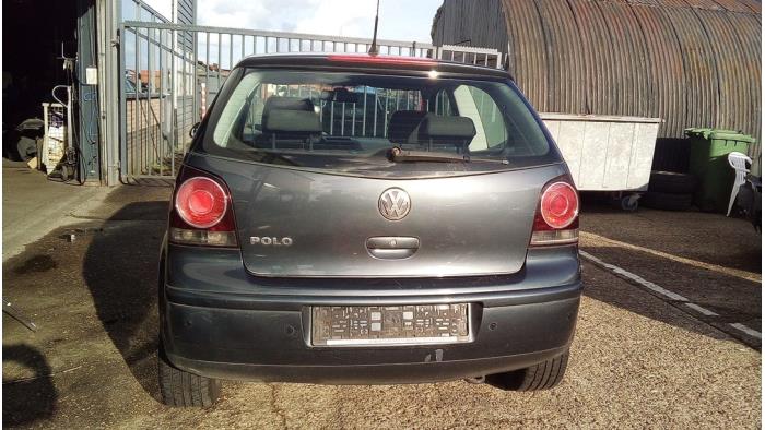 Volkswagen Polo IV 1.2 Samochód złomowany (2007, Niebieski)