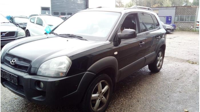 Hyundai Tucson 2.0 16V CVVT 4x2 Épave (2006, Noir)