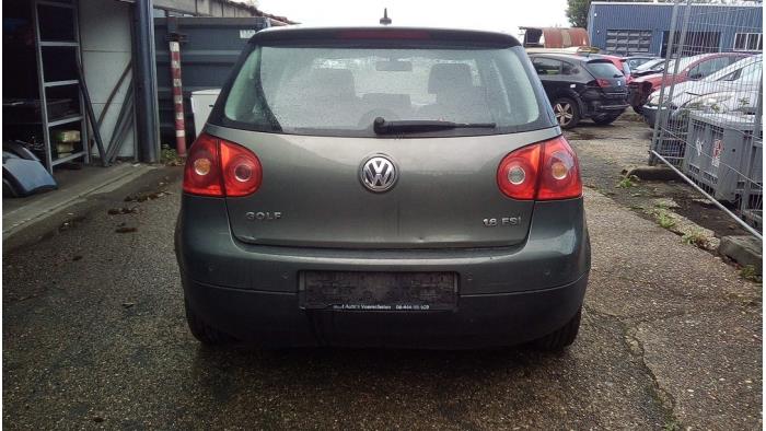 Volkswagen Golf V 1.6 FSI 16V Salvage vehicle (2005, Green)