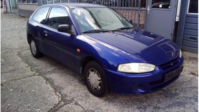Mitsubishi Colt 1.3 GL,GLX 12V Vehículo de desguace (1999, Azul)