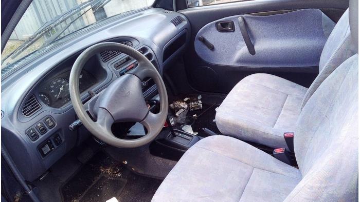Daihatsu Cuore 850,Domino Skrotfordon (1997, BLAUW)