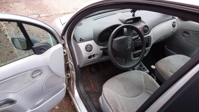 Citroen C3 1.1 Salvage vehicle (2003, Gray)