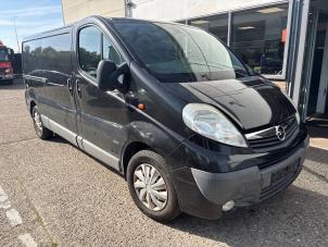 Opel Vivaro 2.0 CDTI Vehículo de desguace (2012, Negro)