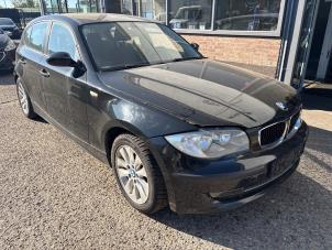 BMW 1 serie 116i 1.6 16V Vehículo de desguace (2005, Negro)