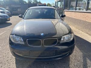 BMW 1 serie 116i 1.6 16V Vehículo de desguace (2005, Negro)