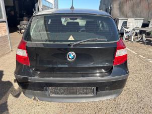 BMW 1 serie 116i 1.6 16V Vehículo de desguace (2005, Negro)