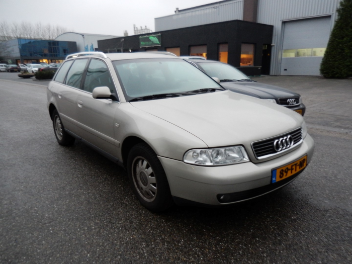 Audi a4 avant 2000