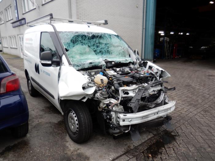 Opel Combo 1.3 CDTI 16V ecoFlex Salvage vehicle (2014, White)