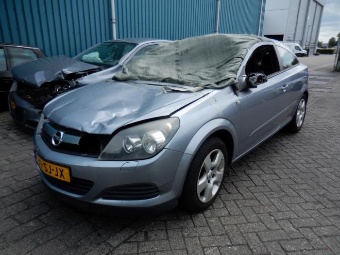 Opel Astra H Gtc L08 1 6 16v Twinport Salvage Year Of Construction 06 Colour Gray Proxyparts Com