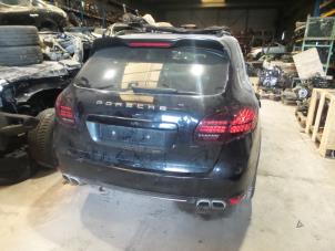Porsche Cayenne II 3.0 D V6 24V Épave (2012, Noir)