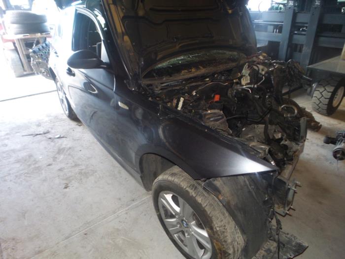 BMW 1 serie 116i 1.6 16V Épave (2008, Gris)
