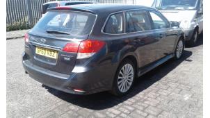 Subaru Legacy Wagon 2.0 D 16V Vehículo de desguace (2011, Oscuro, Azul)