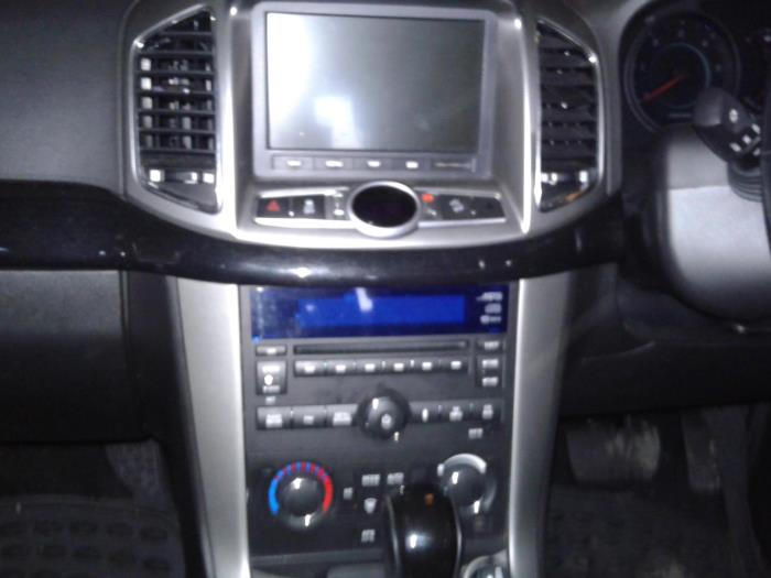 Chevrolet Captiva 2.2 D 16V 4x4 Épave (2013, Noir)