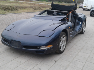 Chevrolet Corvette Convertible 5.7 V8 Vehículo de desguace (1999, Azul)
