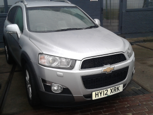Chevrolet Captiva 2.2 D 16V 4x4 Épave (2012, Argenté)