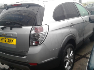 Chevrolet Captiva 2.2 D 16V 4x4 Épave (2012, Argenté)