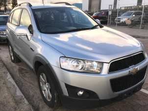 Chevrolet Captiva 2.2 D 16V 4x4 Épave (2013, Argenté)