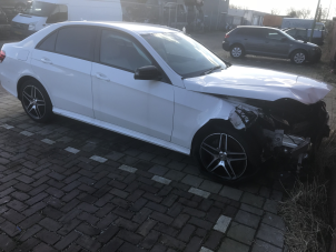 Mercedes E E-220 CDI 16V BlueEfficiency,BlueTEC Épave (2015, Blanc)