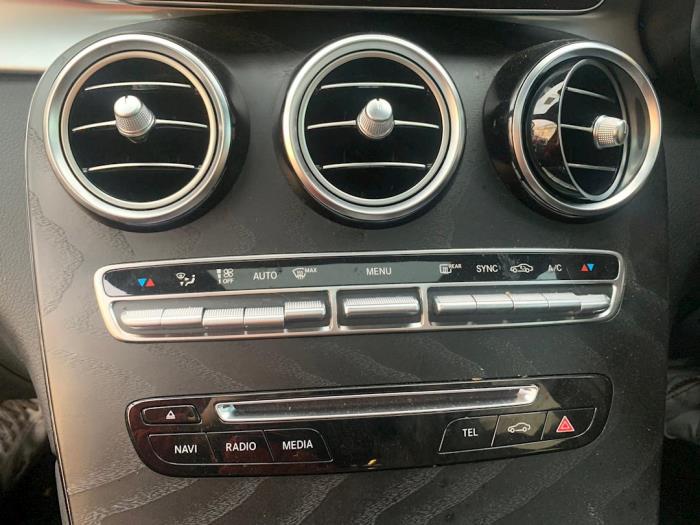 Mercedes GLC Coupe 2.0 250 16V 4-Matic Samochód złomowany (2019, Czarny)