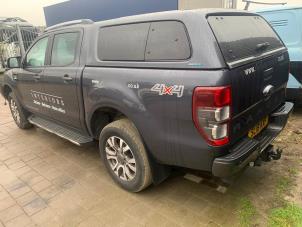 Ford Ranger 3.2 TDCi 20V 4x4 Épave (2018, Gris)