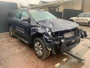 Ford Ranger 3.2 TDCi 20V 4x4 Épave (2018, Gris)