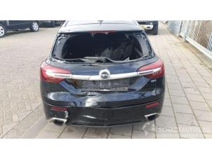 Opel Insignia Sports Tourer Mk.I 2.8 V6 Turbo Ecotec 24V 4x4 Épave (2015, Foncé, Bleu)