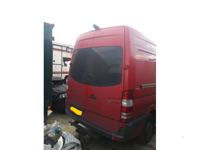 Mercedes Sprinter 3,5t 310 CDI 16V Épave (2010, Rouge)