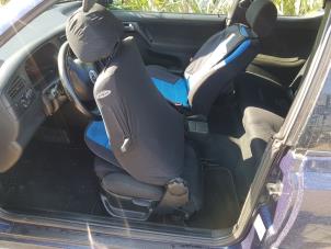Volkswagen Golf III Cabrio Restyling 2.0 Vehículo de desguace (2001, Azul)