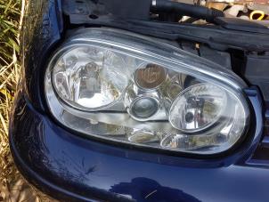 Volkswagen Golf III Cabrio Restyling 2.0 Vehículo de desguace (2001, Azul)