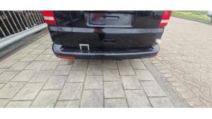 Volkswagen Multivan T5 2.0 BiTDI DRF Samochód złomowany (2012, Czarny)