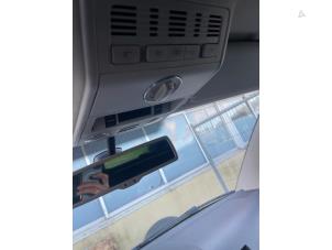Volkswagen Multivan T5 2.0 BiTDI DRF Samochód złomowany (2012, Czarny)