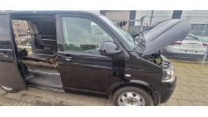 Volkswagen Multivan T5 2.0 BiTDI DRF Samochód złomowany (2012, Czarny)