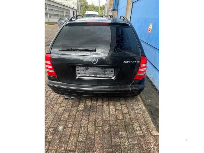 Mercedes C Combi AMG 3.2 C-32 AMG V6 18V Épave (2001, Noir)