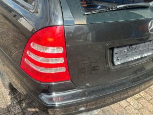 Mercedes C Combi AMG 3.2 C-32 AMG V6 18V Épave (2001, Noir)