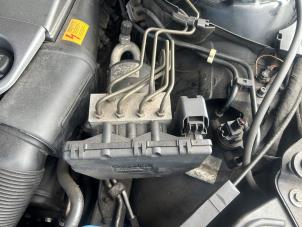 Mercedes C Combi AMG 3.2 C-32 AMG V6 18V Épave (2001, Noir)