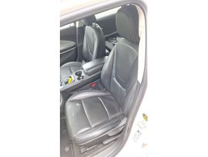 Opel Ampera 1.4 16V Samochód złomowany (2012, Bialy)