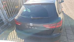 Seat Leon ST 2.0 TDI FR 16V Samochód złomowany (2020, Czarny)