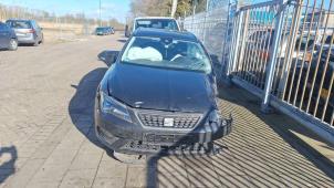 Seat Leon ST 2.0 TDI FR 16V Samochód złomowany (2020, Czarny)